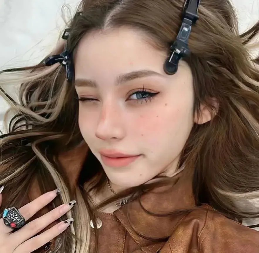 刺客娇娃:赏金女猎人在线观看